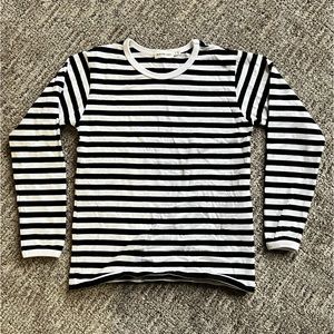 Marimekko lasten pitkahiha kids t shirt. NWOT sz 8/9 yrs.